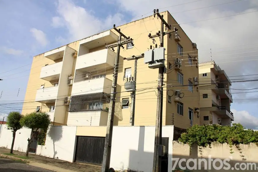 Foto 1 de Apartamento com 1 Quarto para alugar, 66m² em Cabral, Teresina