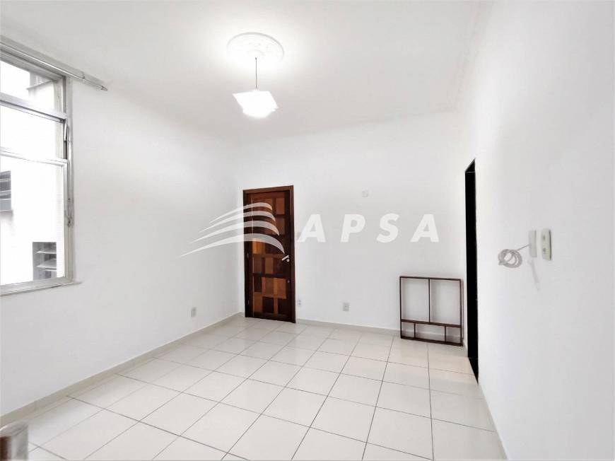 Foto 3 de Apartamento com 1 Quarto para alugar, 36m² em Grajaú, Rio de Janeiro