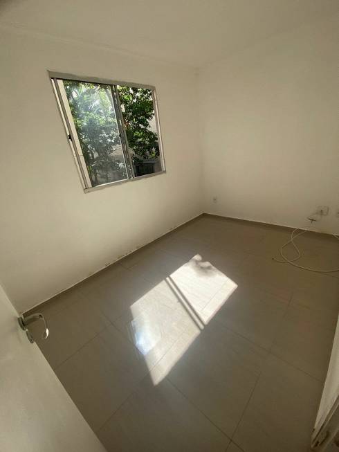 Foto 3 de Apartamento com 2 Quartos para alugar, 39m² em Capão Redondo, São Paulo