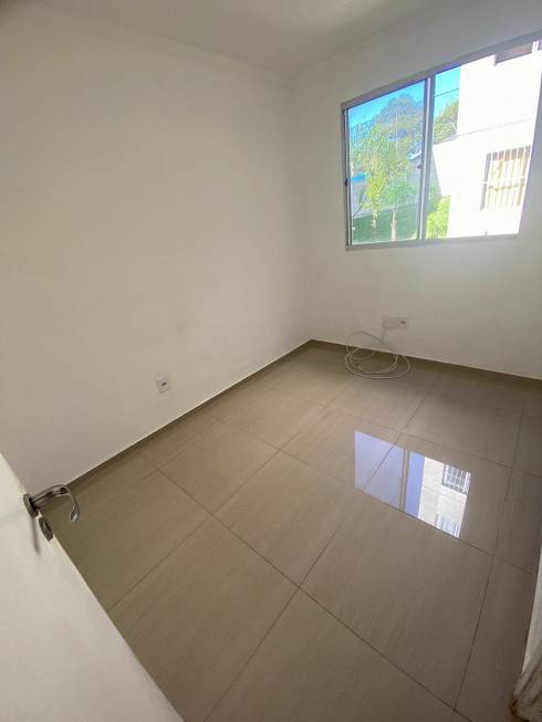 Foto 4 de Apartamento com 2 Quartos para alugar, 39m² em Capão Redondo, São Paulo