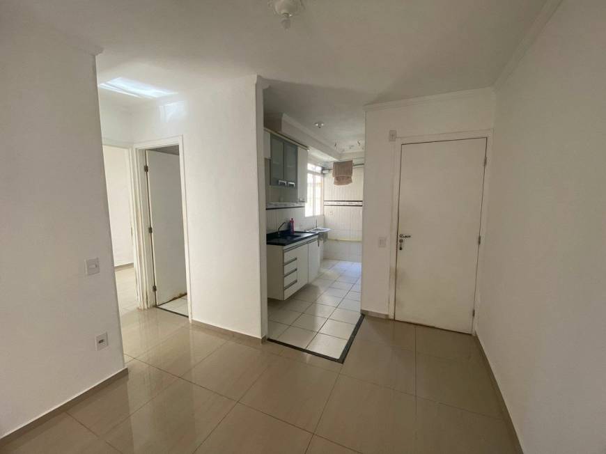 Foto 5 de Apartamento com 2 Quartos para alugar, 39m² em Capão Redondo, São Paulo