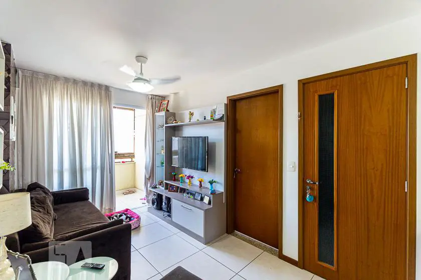 Foto 2 de Apartamento com 2 Quartos à venda, 58m² em Centro, Niterói
