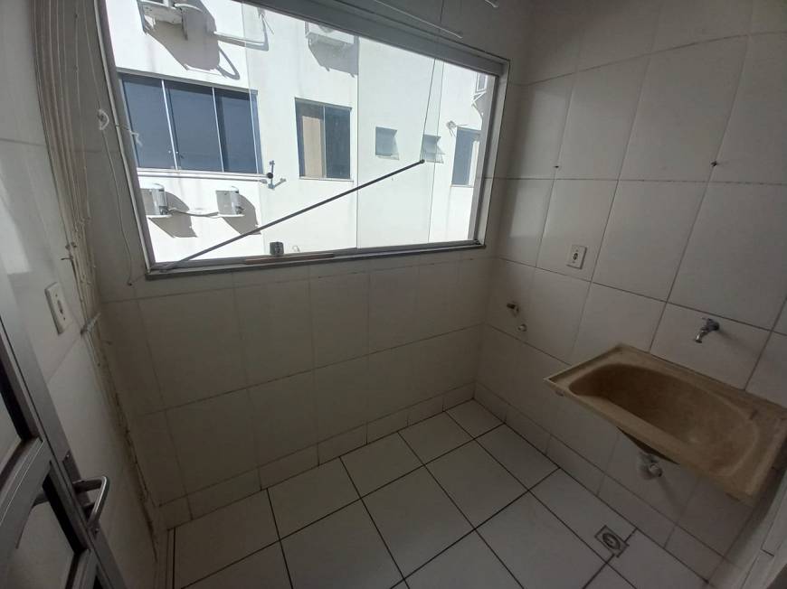 Foto 4 de Apartamento com 2 Quartos para alugar, 60m² em Fernão Dias, Belo Horizonte