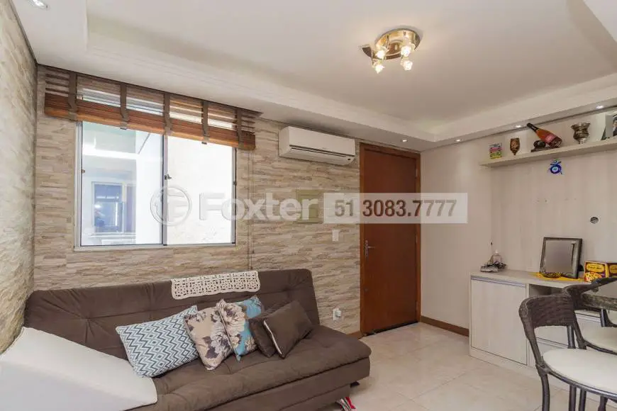 Foto 3 de Apartamento com 2 Quartos à venda, 40m² em Santa Fé, Porto Alegre