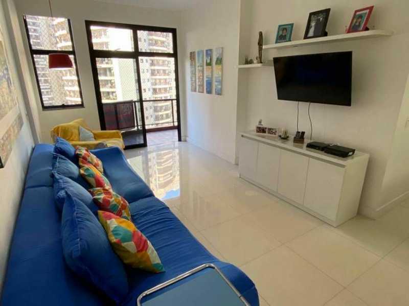 Foto 1 de Apartamento com 3 Quartos à venda, 140m² em Barra da Tijuca, Rio de Janeiro