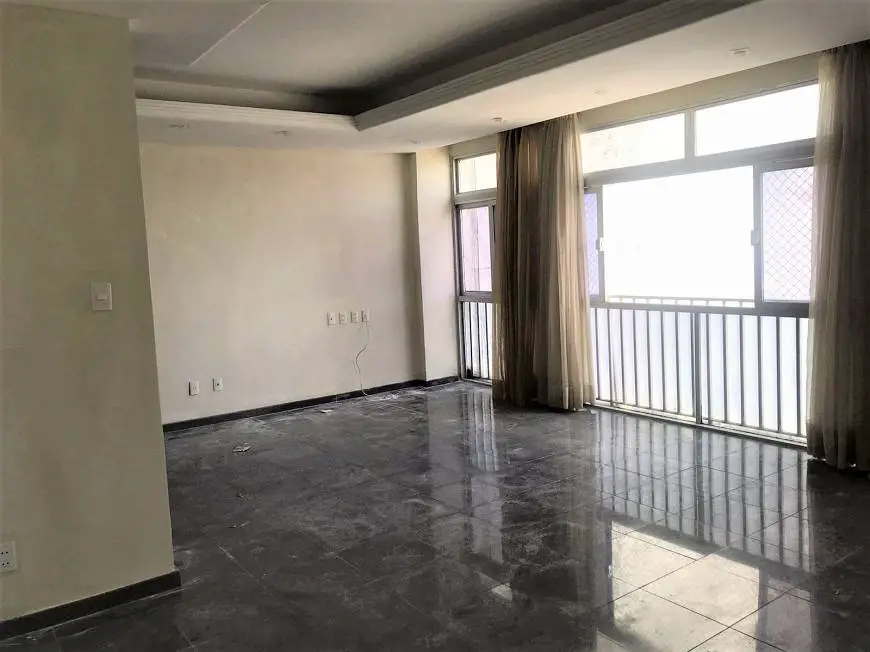 Foto 1 de Apartamento com 3 Quartos para alugar, 160m² em Canela, Salvador