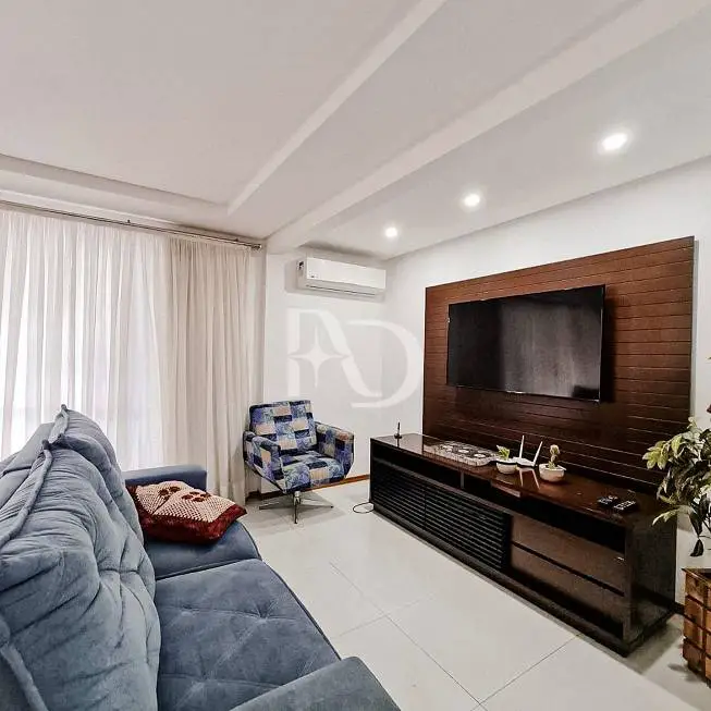Foto 3 de Apartamento com 3 Quartos à venda, 130m² em Cascatinha, Juiz de Fora