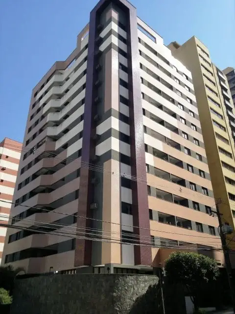 Foto 1 de Apartamento com 3 Quartos para alugar, 160m² em Centro, Londrina