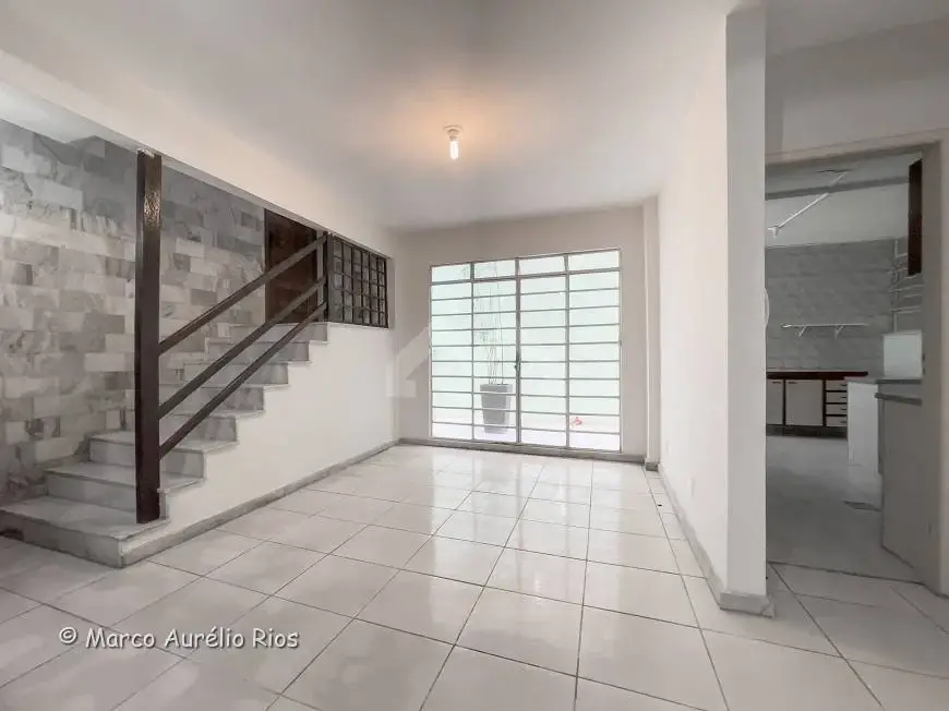 Foto 2 de Apartamento com 3 Quartos para alugar, 116m² em Cidade Jardim, Belo Horizonte