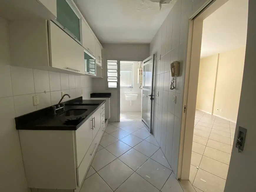 Foto 4 de Apartamento com 3 Quartos para alugar, 90m² em Trindade, Florianópolis