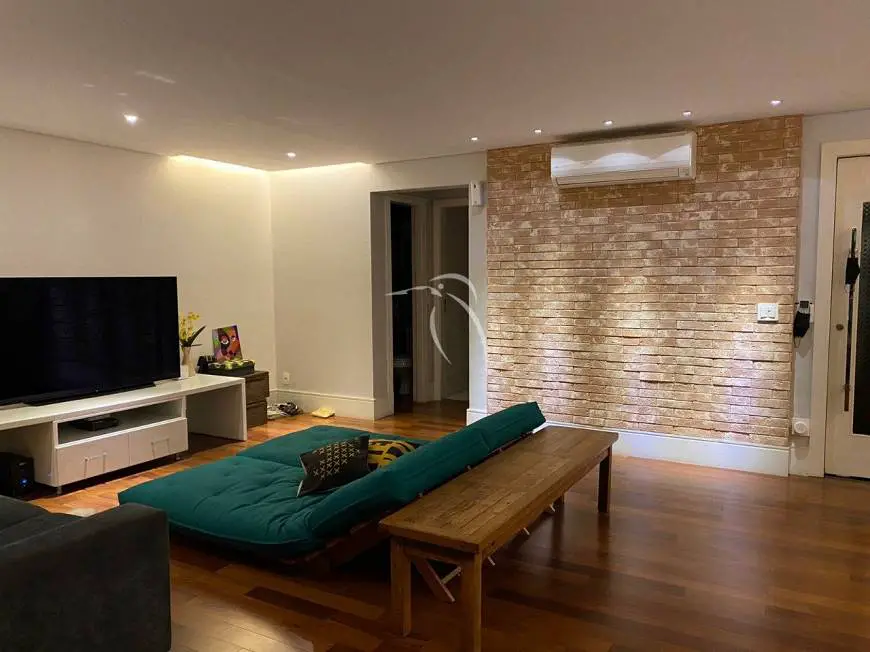 Foto 1 de Apartamento com 4 Quartos à venda, 168m² em Barra Funda, São Paulo