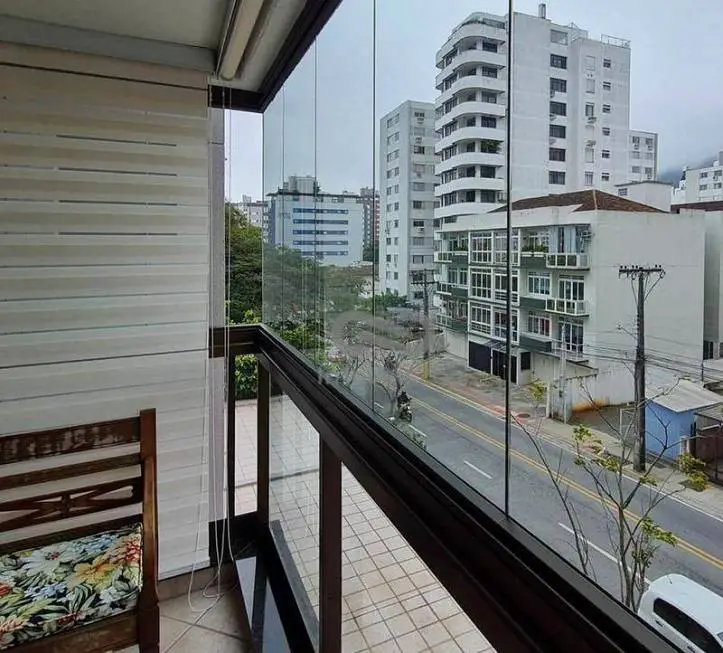 Foto 2 de Apartamento com 4 Quartos à venda, 128m² em Centro, Florianópolis