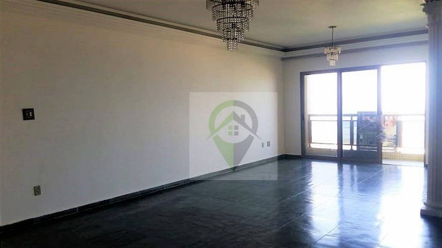 Foto 4 de Apartamento com 4 Quartos à venda, 240m² em Pompeia, Santos