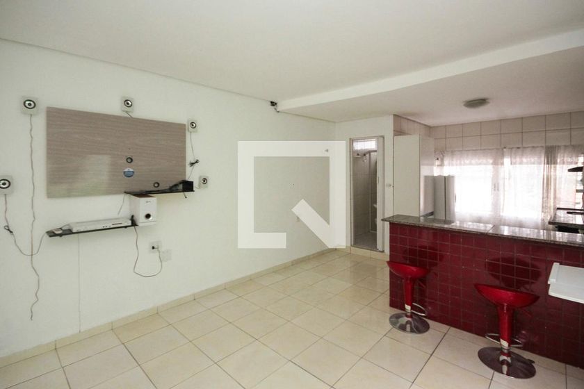 Foto 3 de Casa com 1 Quarto para alugar, 50m² em Vila Alpina, São Paulo
