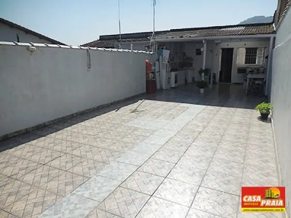Foto 1 de Casa com 1 Quarto à venda, 60m² em Vila Vera Cruz, Mongaguá