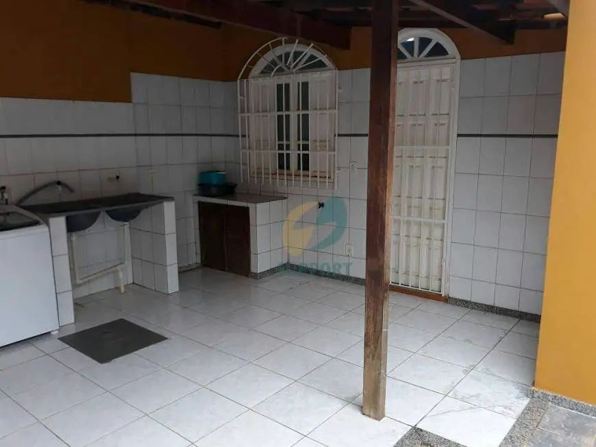 Foto 5 de Casa com 2 Quartos à venda, 90m² em Itapebussu, Guarapari
