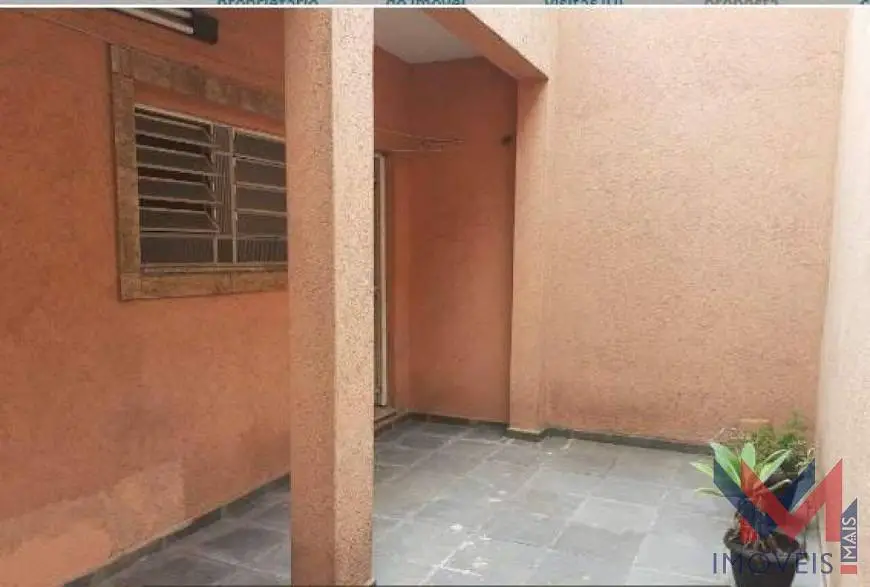 Foto 4 de Casa com 2 Quartos para alugar, 250m² em Vila Leonor, São Paulo