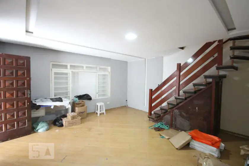 Foto 2 de Casa com 3 Quartos para alugar, 240m² em Vila das Mercês, São Paulo