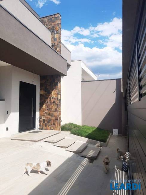 Foto 1 de Casa com 3 Quartos à venda, 182m² em Vila Santana, Valinhos
