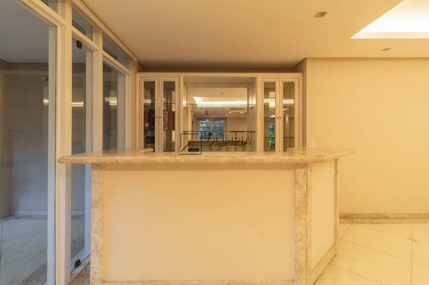 Foto 5 de Casa com 4 Quartos para alugar, 312m² em Alto de Pinheiros, São Paulo