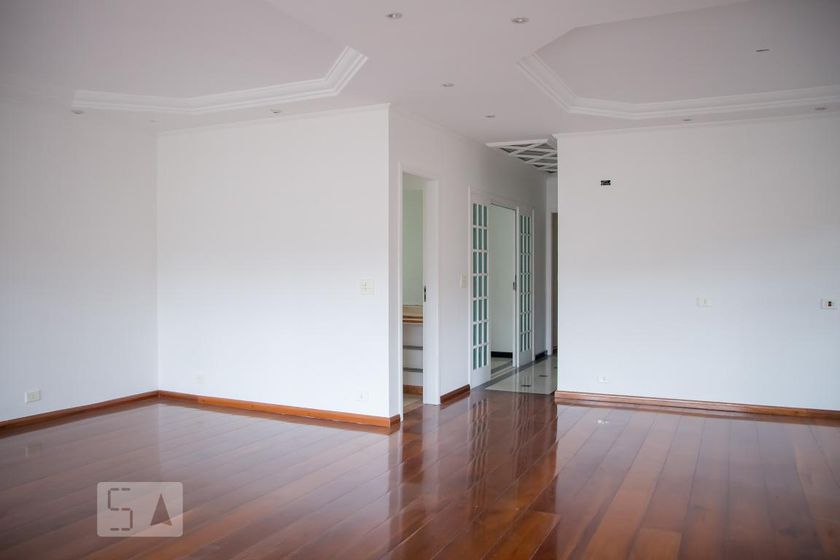 Foto 3 de Casa com 4 Quartos para alugar, 395m² em Rudge Ramos, São Bernardo do Campo