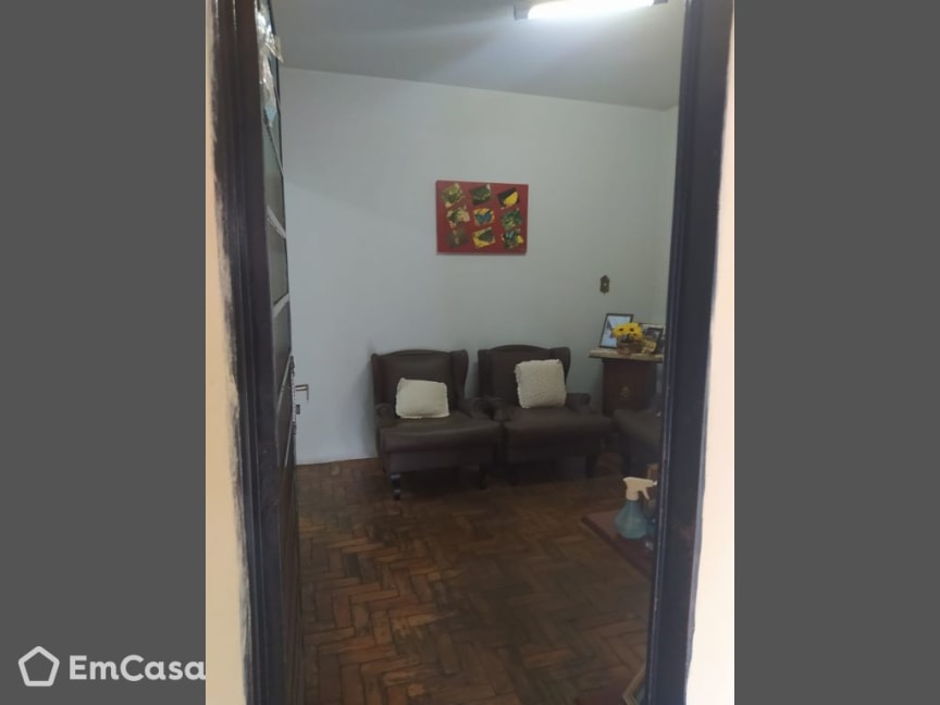 Foto 1 de Casa com 4 Quartos à venda, 60m² em Santa Mônica, Uberlândia