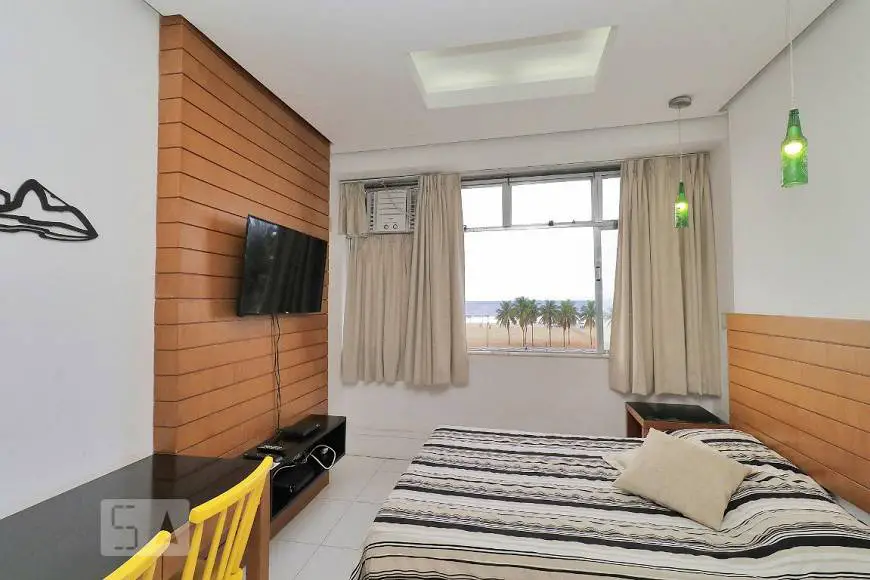 Foto 4 de Apartamento com 1 Quarto para alugar, 35m² em Leme, Rio de Janeiro