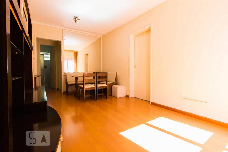 Foto 1 de Apartamento com 1 Quarto para alugar, 60m² em Mont' Serrat, Porto Alegre