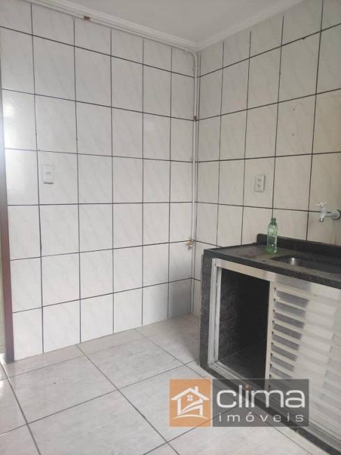 Foto 4 de Apartamento com 2 Quartos à venda, 47m² em Cohab 5, Carapicuíba