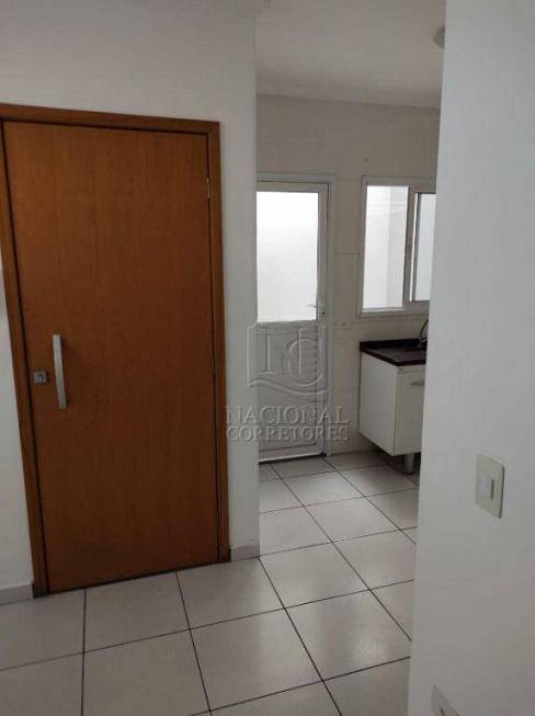 Foto 1 de Apartamento com 2 Quartos para alugar, 34m² em Parque das Nações, Santo André