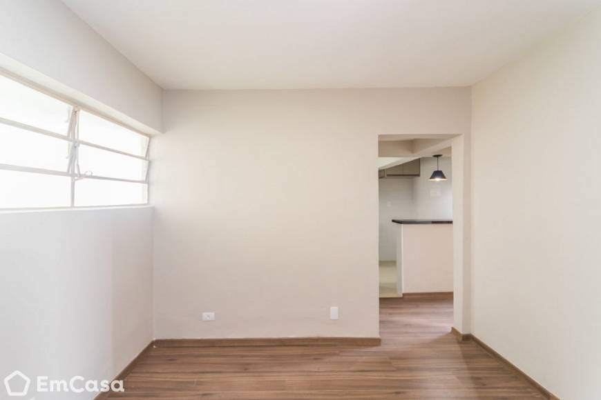 Foto 3 de Apartamento com 2 Quartos à venda, 47m² em Sumarezinho, São Paulo