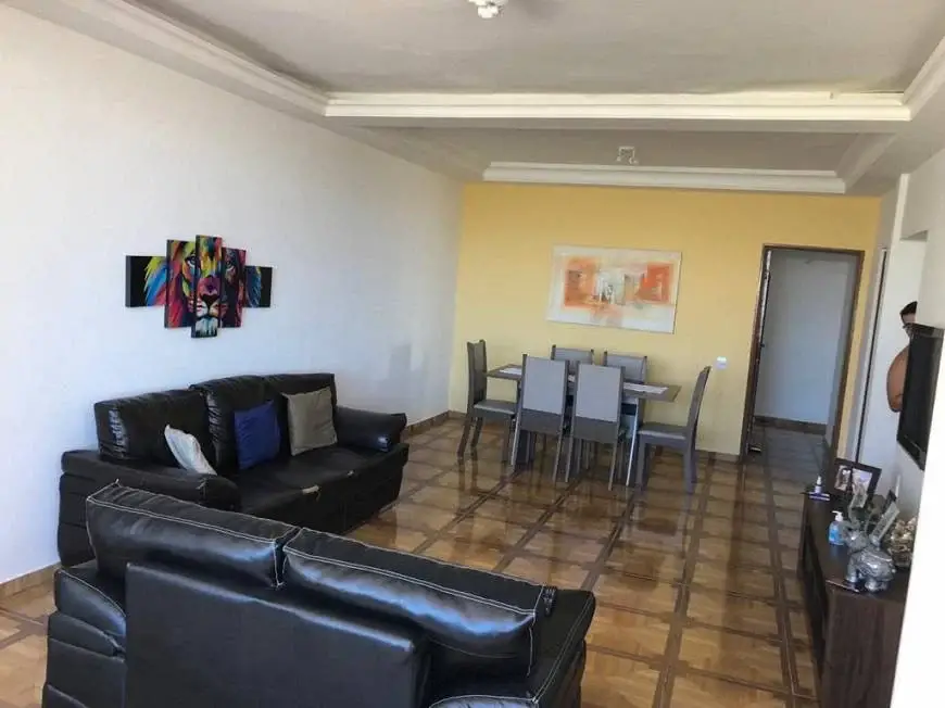 Foto 1 de Apartamento com 3 Quartos à venda, 130m² em Amaralina, Salvador