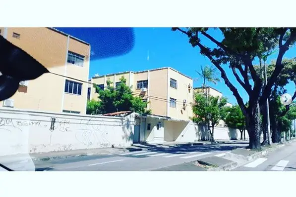 Foto 1 de Apartamento com 3 Quartos à venda, 100m² em Parreão, Fortaleza