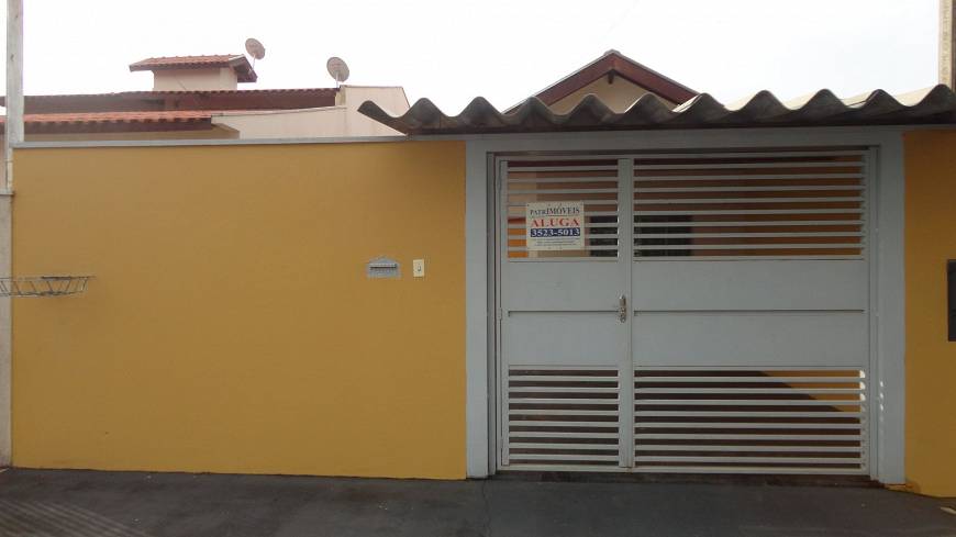 Foto 1 de Casa com 2 Quartos para alugar, 70m² em Centro, Ipeúna