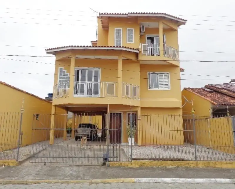Foto 1 de Casa com 4 Quartos à venda, 256m² em Rio Caveiras, Biguaçu