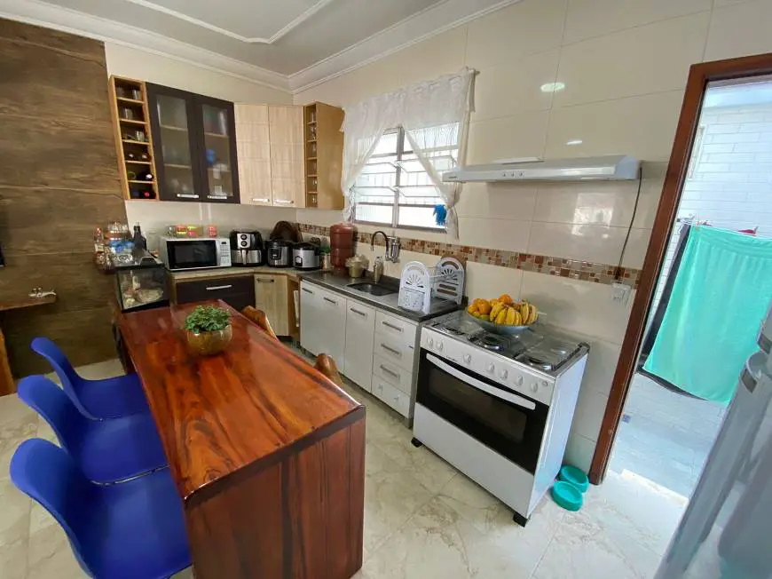 Foto 3 de Casa de Condomínio com 2 Quartos à venda, 60m² em Tude Bastos, Praia Grande