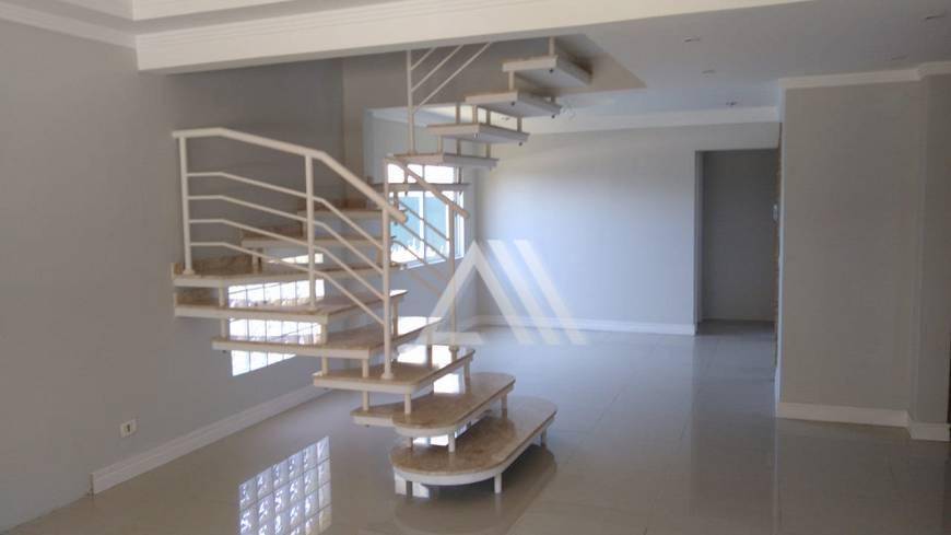 Foto 4 de Casa de Condomínio com 4 Quartos à venda, 300m² em Pinheirinho, Curitiba