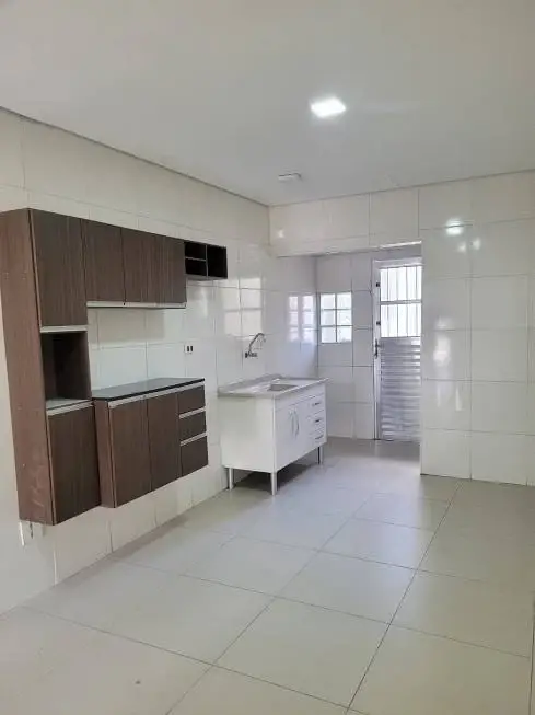 Foto 1 de Kitnet com 1 Quarto para alugar, 30m² em Jaguaré, São Paulo