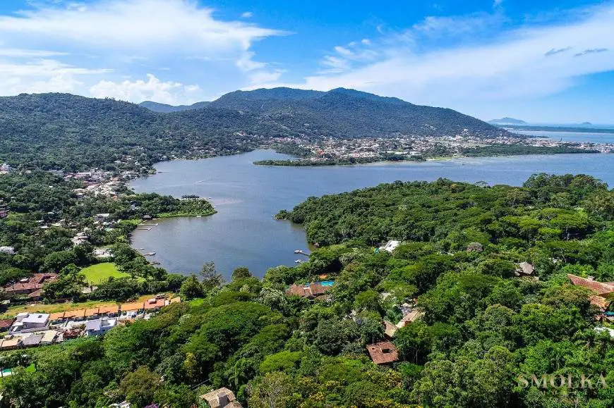 Foto 2 de Lote/Terreno à venda, 2890m² em Lagoa da Conceição, Florianópolis