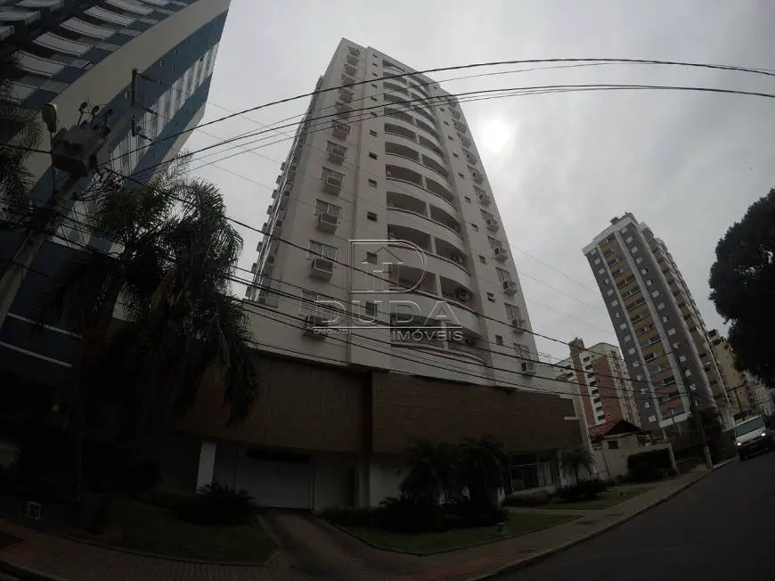 Foto 2 de Apartamento com 2 Quartos para alugar, 88m² em Centro, Criciúma