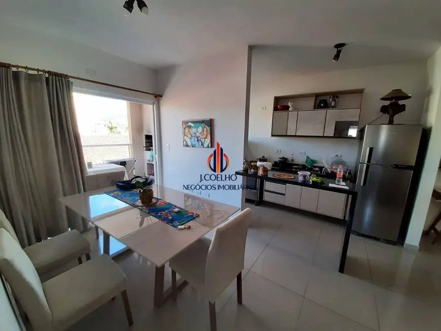 Foto 4 de Apartamento com 2 Quartos à venda, 61m² em Centro, Ubatuba