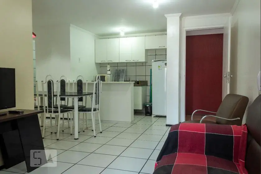 Foto 3 de Apartamento com 2 Quartos para alugar, 72m² em Meireles, Fortaleza