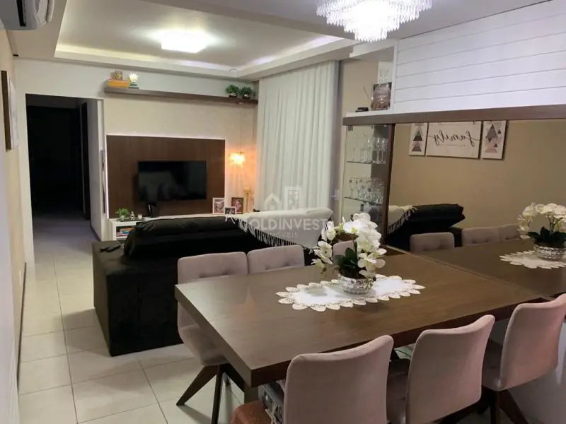 Foto 1 de Apartamento com 2 Quartos à venda, 77m² em Sao Luiz, Brusque