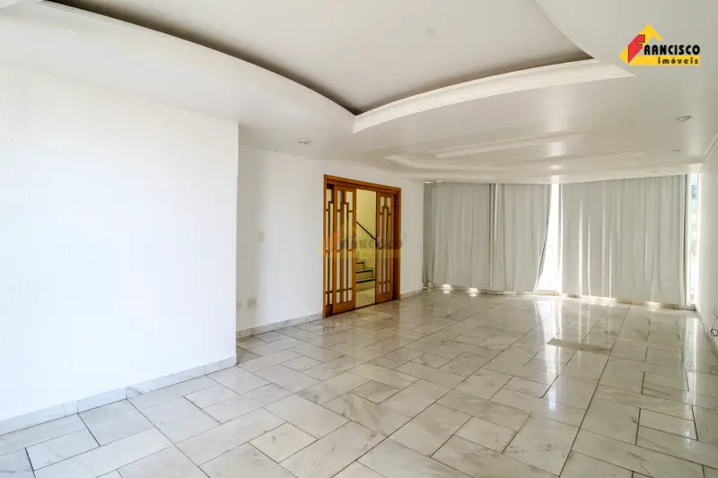 Foto 1 de Apartamento com 3 Quartos para alugar, 204m² em Centro, Divinópolis