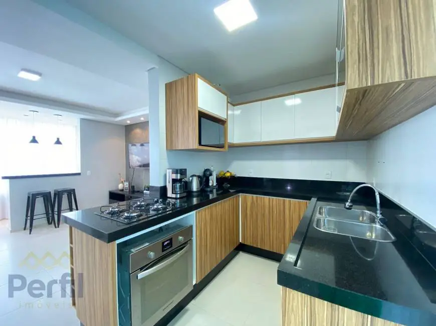 Foto 4 de Apartamento com 3 Quartos à venda, 115m² em Guanabara, Joinville