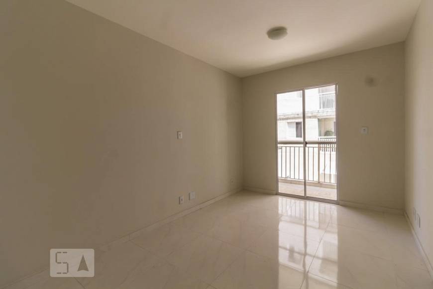 Foto 1 de Apartamento com 3 Quartos para alugar, 64m² em Macedo, Guarulhos