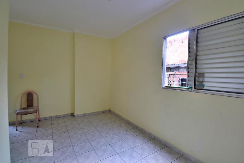 Foto 3 de Casa com 1 Quarto para alugar, 55m² em Jardim Santo Alberto, Santo André
