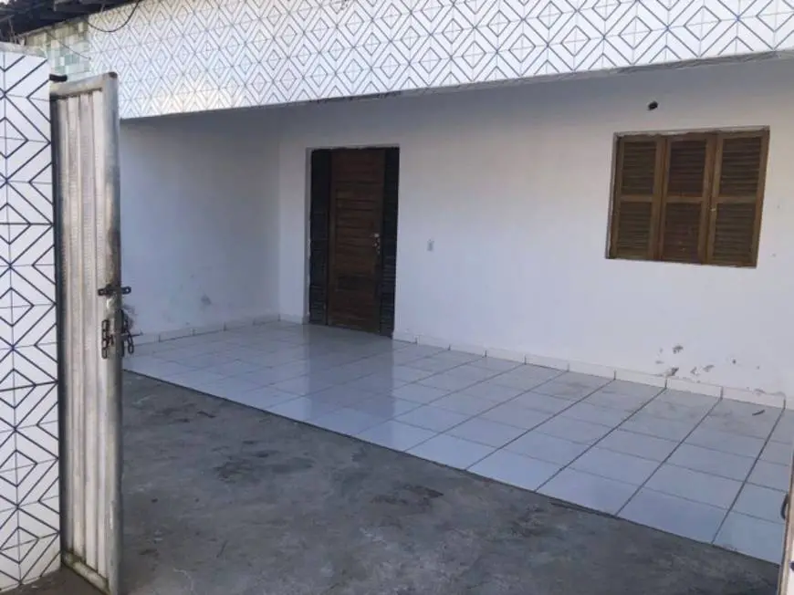 Foto 1 de Casa com 2 Quartos à venda, 75m² em Quintas, Natal