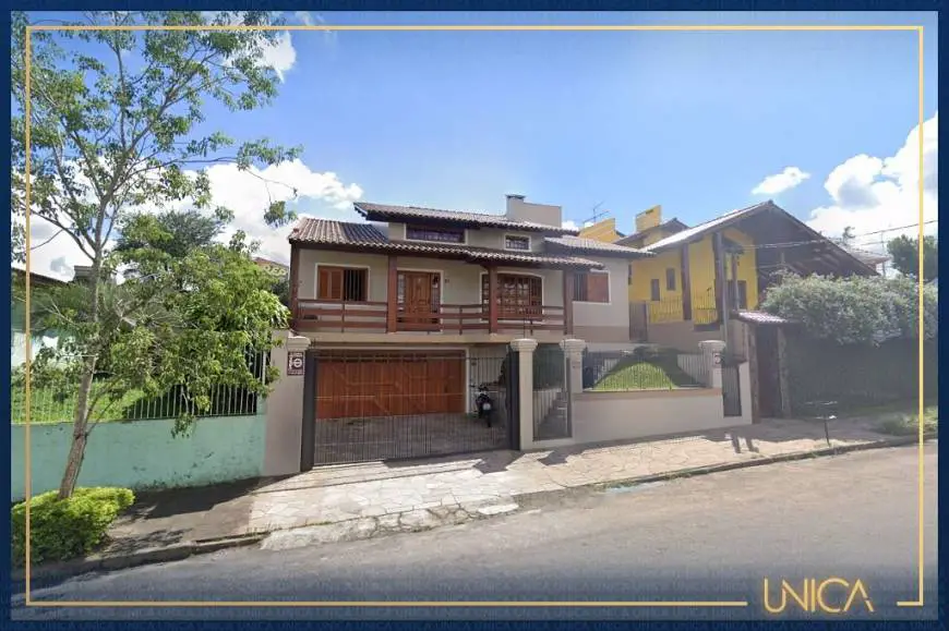 Foto 2 de Casa com 3 Quartos à venda, 260m² em Centro, Portão