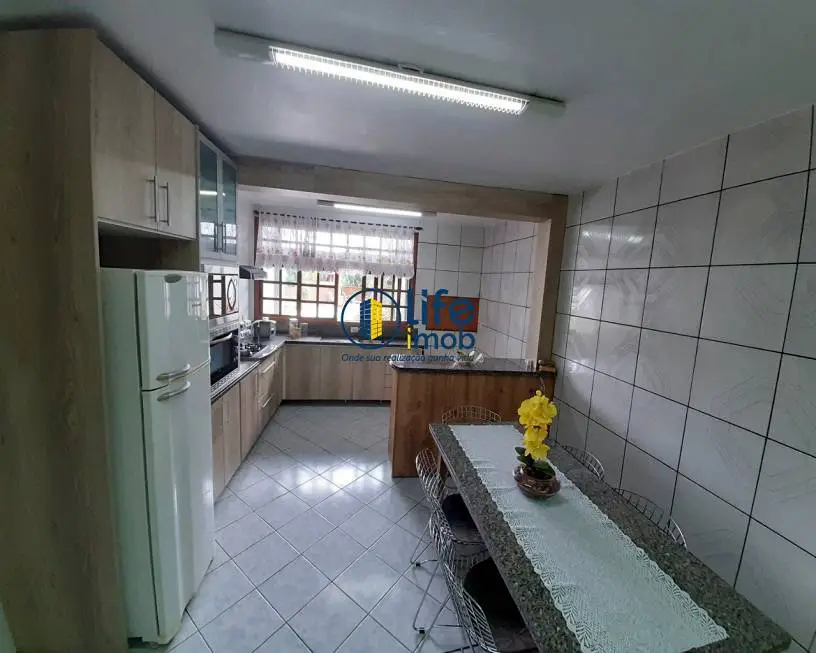 Foto 3 de Casa com 3 Quartos à venda, 208m² em Feitoria, São Leopoldo